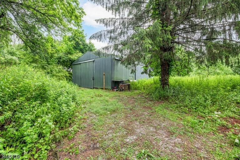Property listing MLS 4039201 photo 26