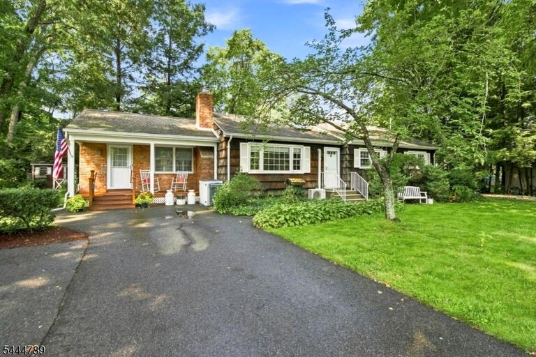 Property listing MLS 4039270 photo 34