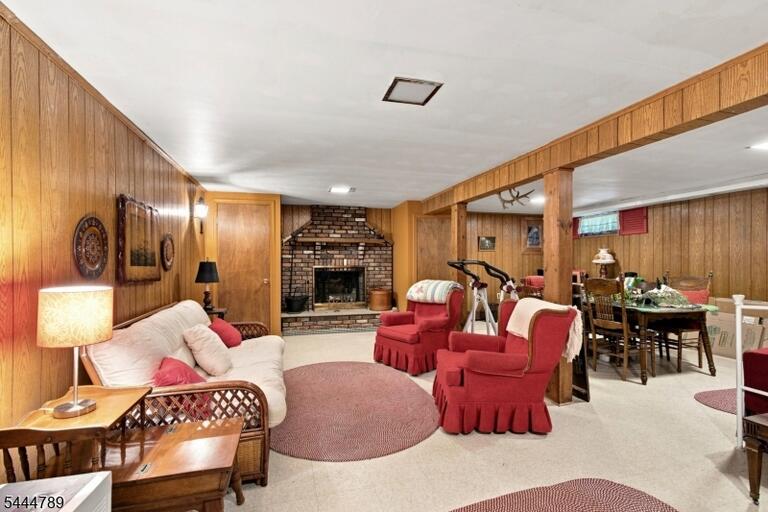 Property listing MLS 4039270 photo 38