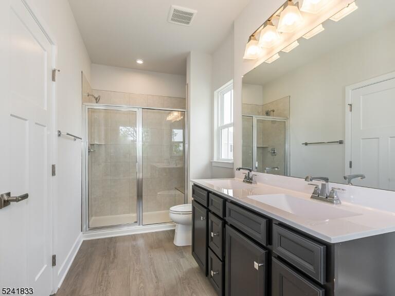 Property listing MLS 4039363 photo 8