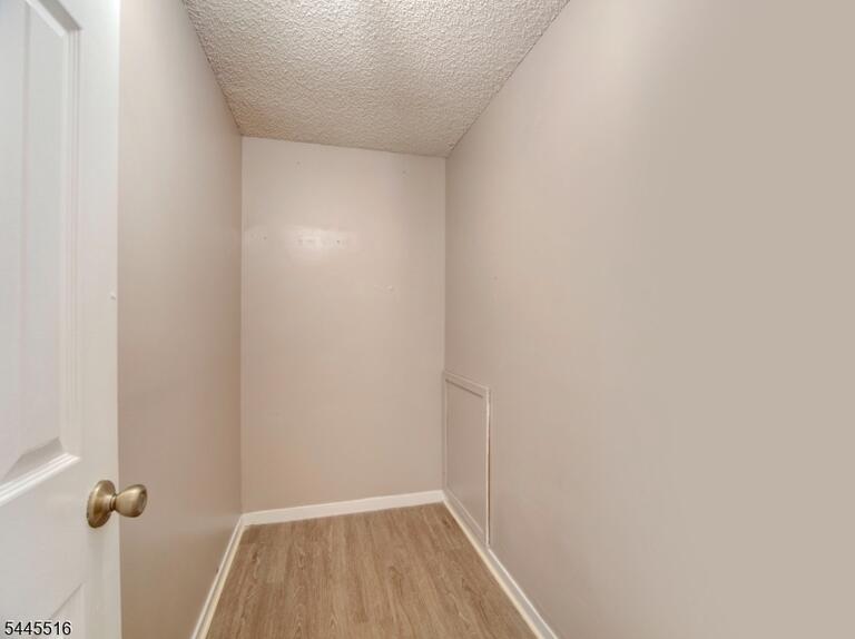 Property listing MLS 4039595 photo 13
