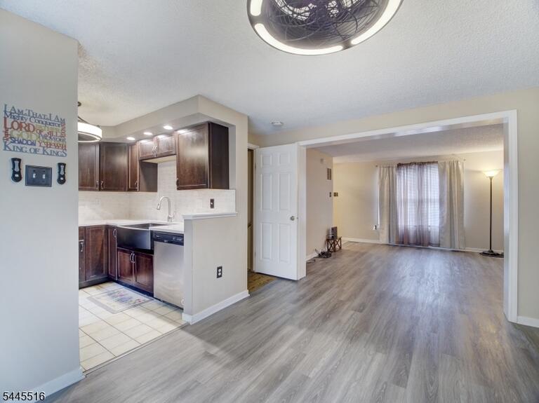 Property listing MLS 4039595 photo 6