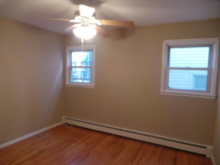 Property listing MLS 4039604 photo 9