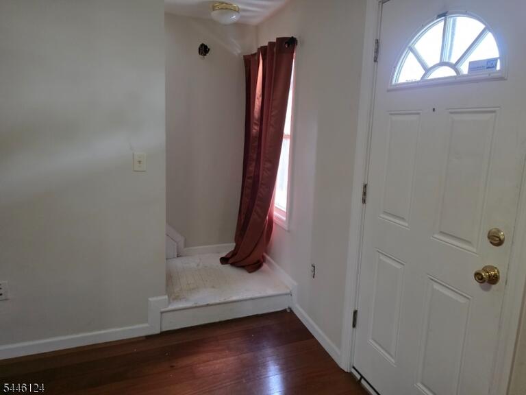 Property listing MLS 4040155 photo 11
