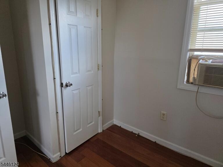 Property listing MLS 4040155 photo 15