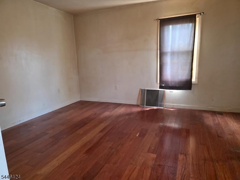 Property listing MLS 4040155 photo 16
