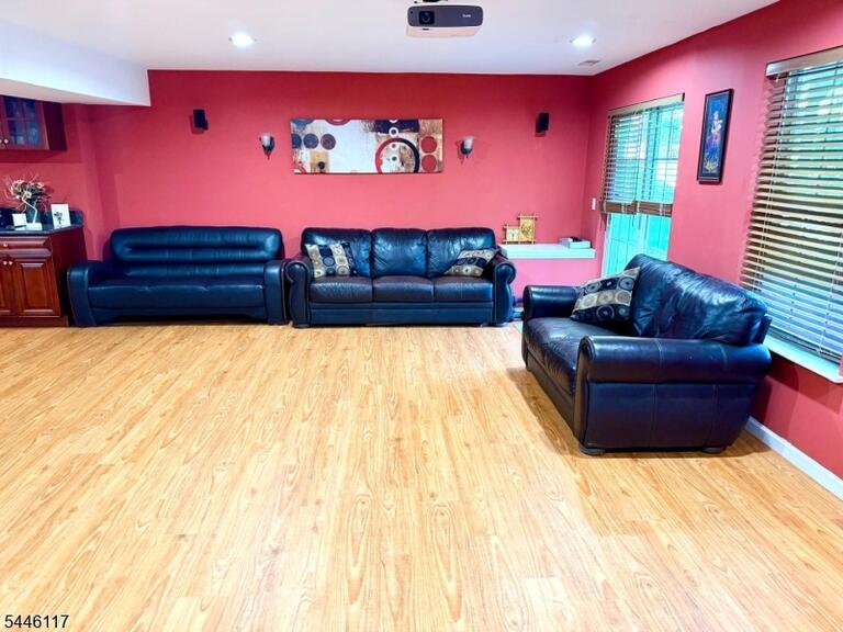 Property listing MLS 4040185 photo 22