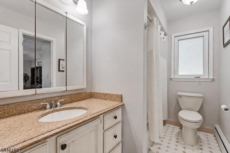 Property listing MLS 4040191 photo 11
