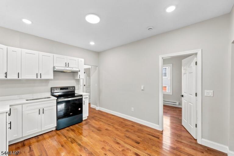 Property listing MLS 4040206 photo 17