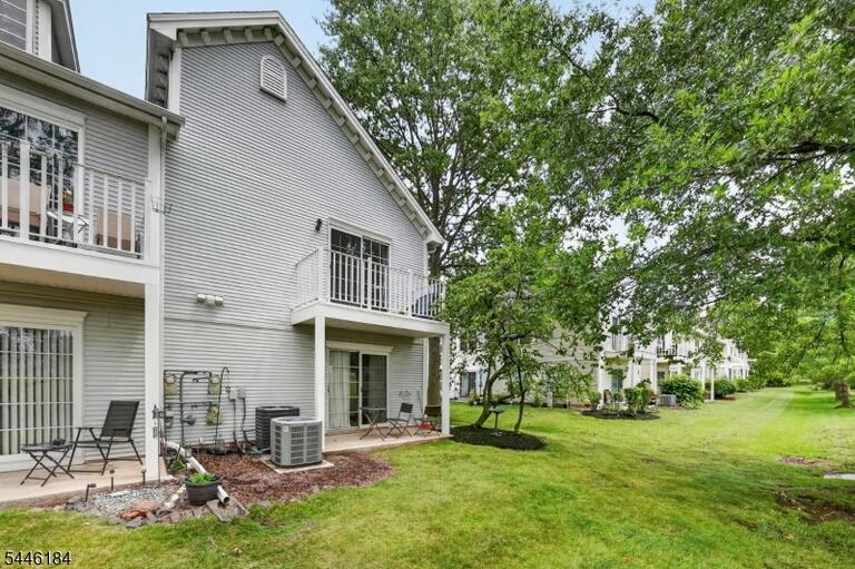 Property listing MLS 4040299 photo 6