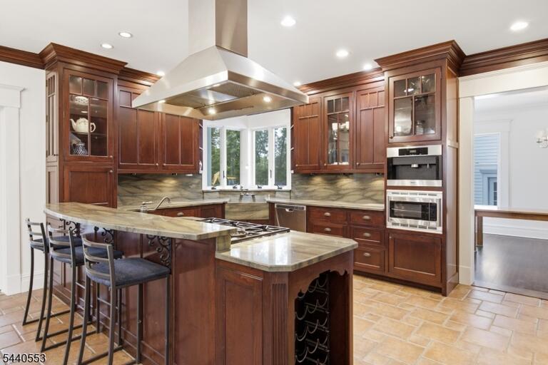 Property listing MLS 4040703 photo 13