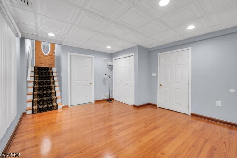 Property listing MLS 4040746 photo 23