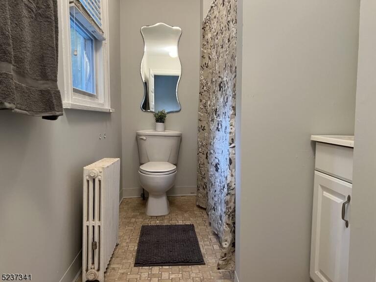 Property listing MLS 4040784 photo 15