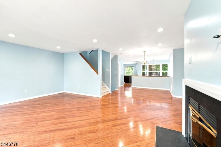 Property listing MLS 4040799 photo 17