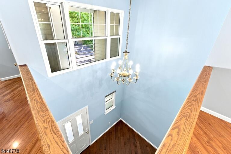 Property listing MLS 4040799 photo 22