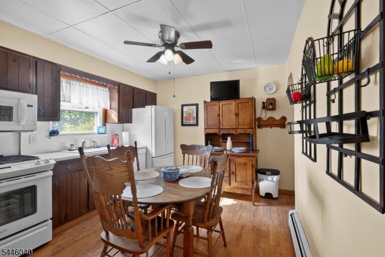 Property listing MLS 4040850 photo 15