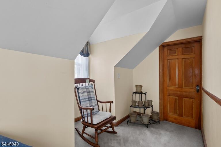 Property listing MLS 4040850 photo 23