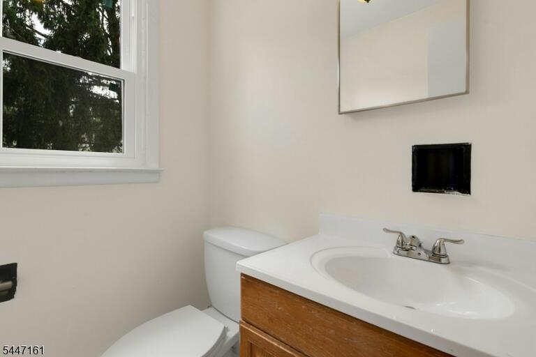 Property listing MLS 4041064 photo 26