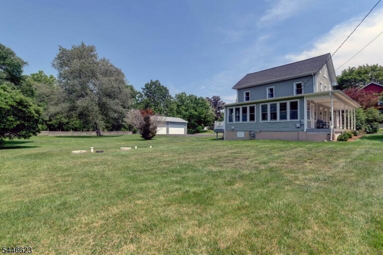 Property listing MLS 4041110 photo 35