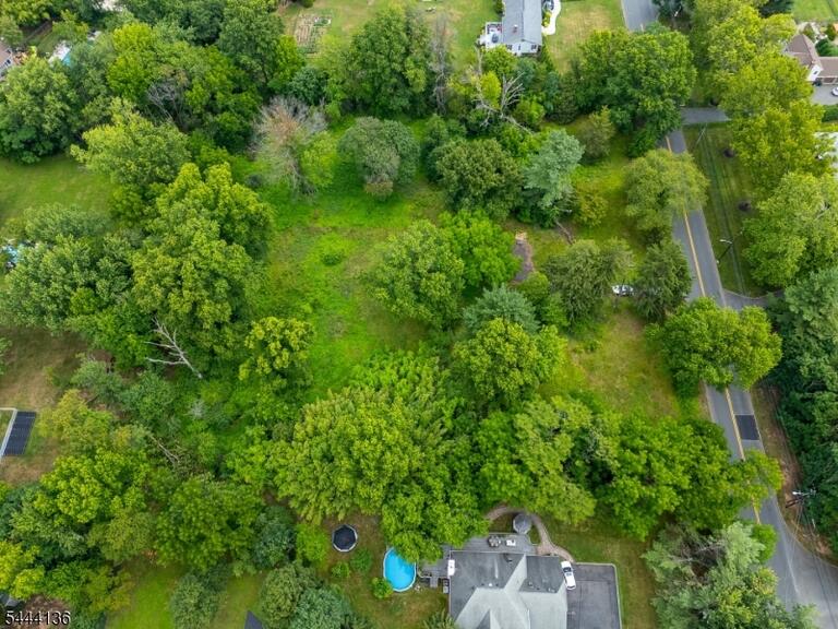 Property listing MLS 4041132 photo 14