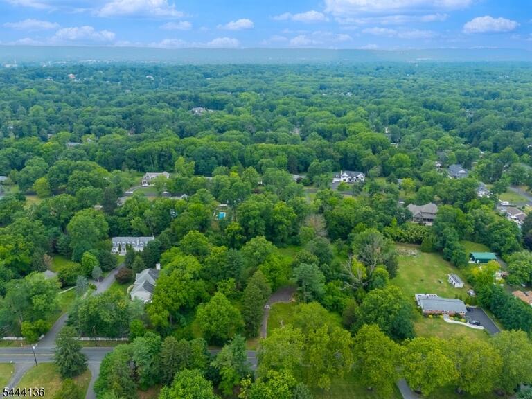 Property listing MLS 4041132 photo 7