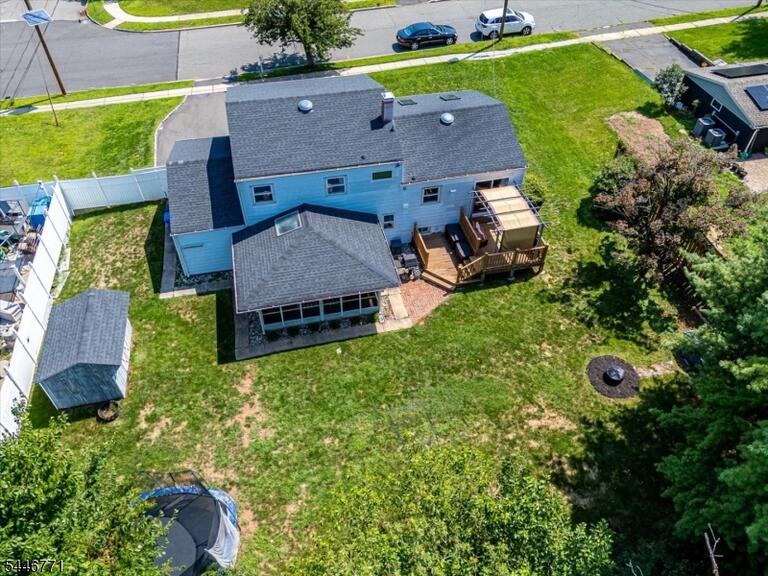 Property listing MLS 4041203 photo 31