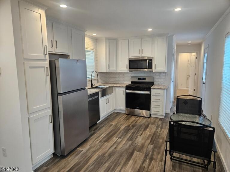 Property listing MLS 4041345 photo 1