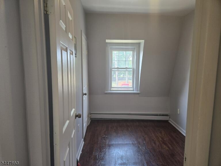 Property listing MLS 4041596 photo 2