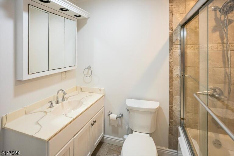 Property listing MLS 4041605 photo 23