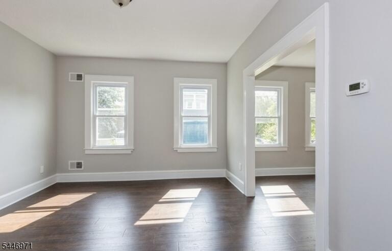 Property listing MLS 4041636 photo 24