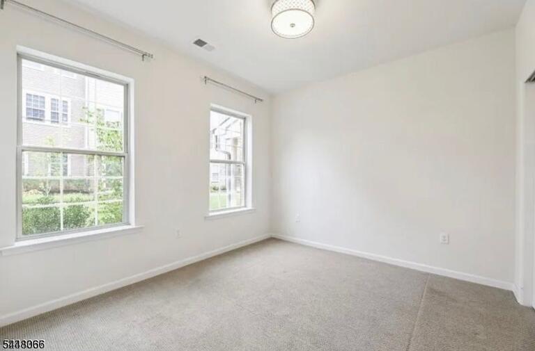Property listing MLS 4041904 photo 5