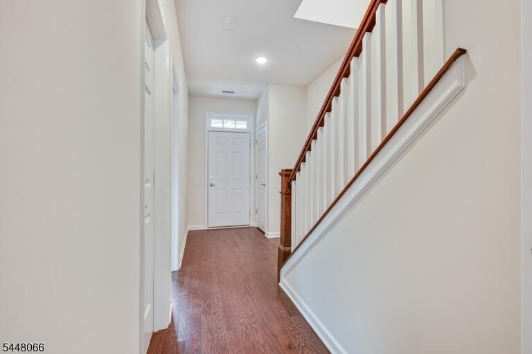 Property listing MLS 4041904 photo 7