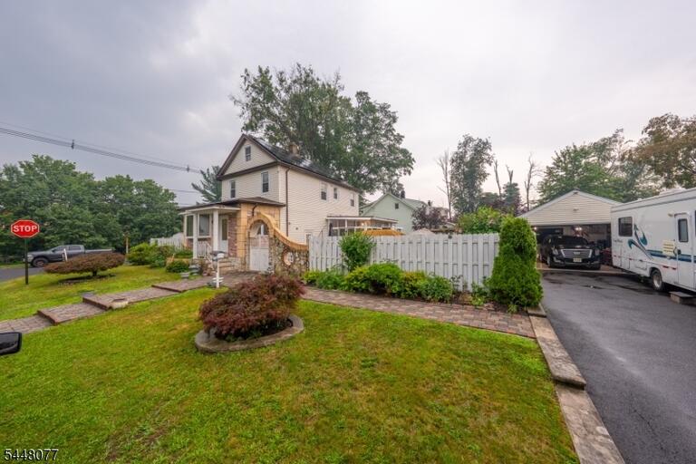 Property listing MLS 4041916 photo 1