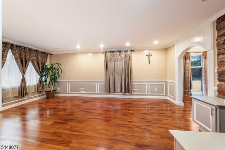 Property listing MLS 4041916 photo 10