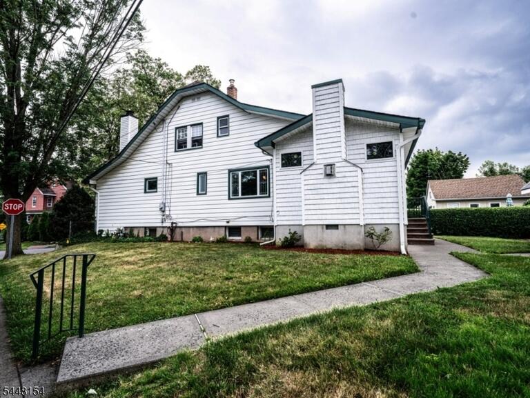 Property listing MLS 4042099 photo 3