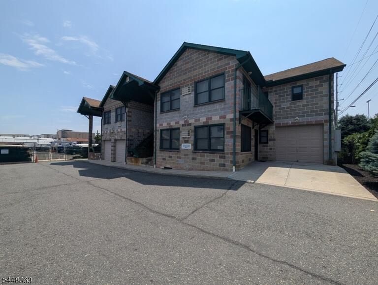 Property listing MLS 4042131 photo 1
