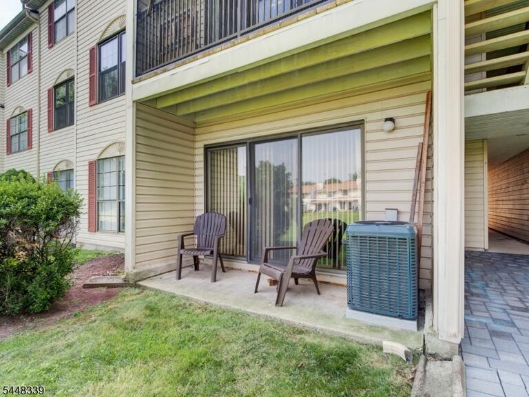 Property listing MLS 4042137 photo 15