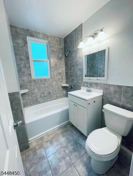 Property listing MLS 4042219 photo 4