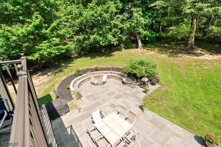 Property listing MLS 4042333 photo 6
