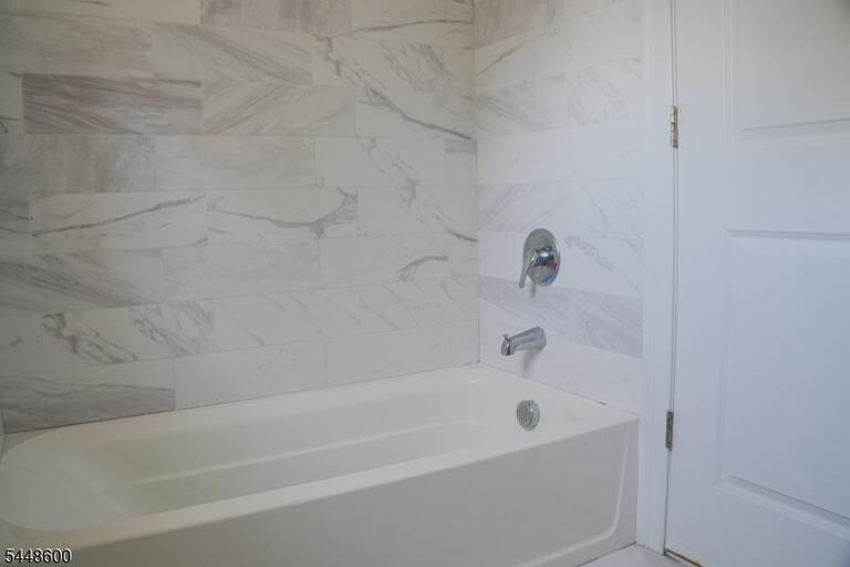 Property listing MLS 4042431 photo 5