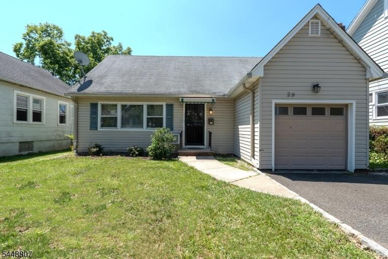 Property listing MLS 4042588 photo 1