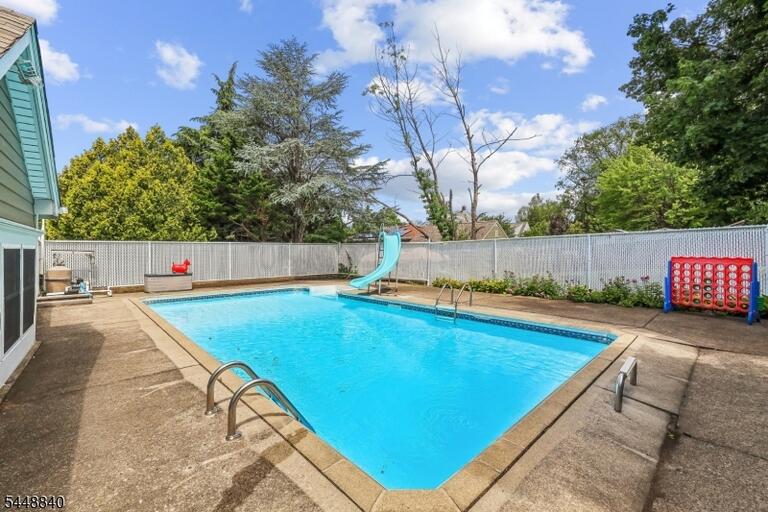 Property listing MLS 4042610 photo 27