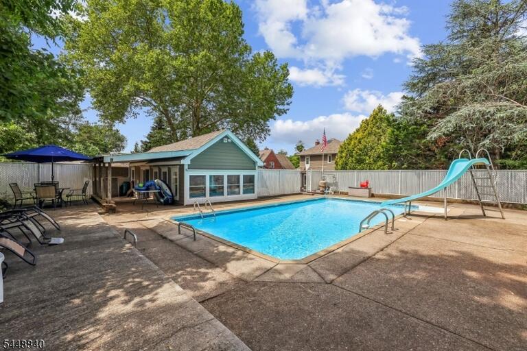Property listing MLS 4042610 photo 28