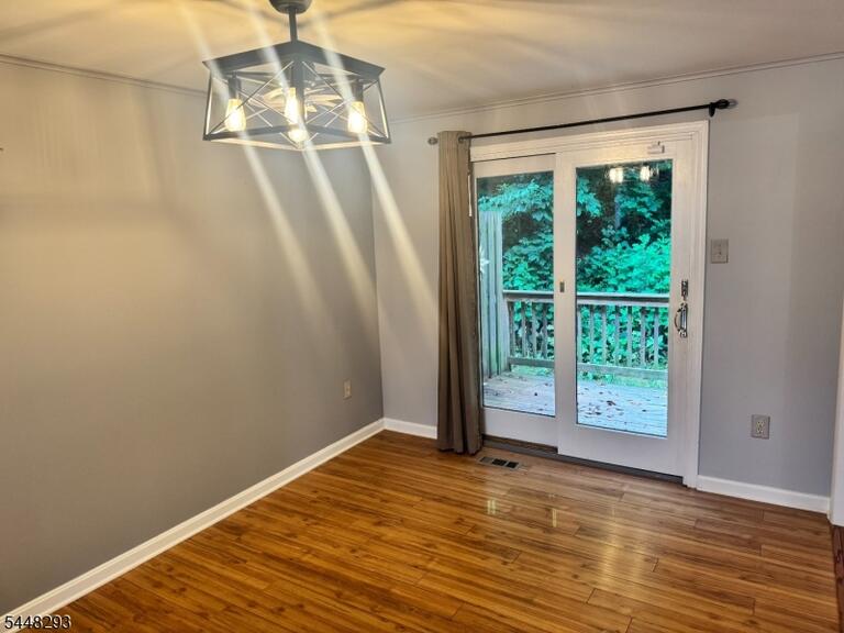 Property listing MLS 4042649 photo 3