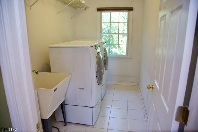 Property listing MLS 4042807 photo 13