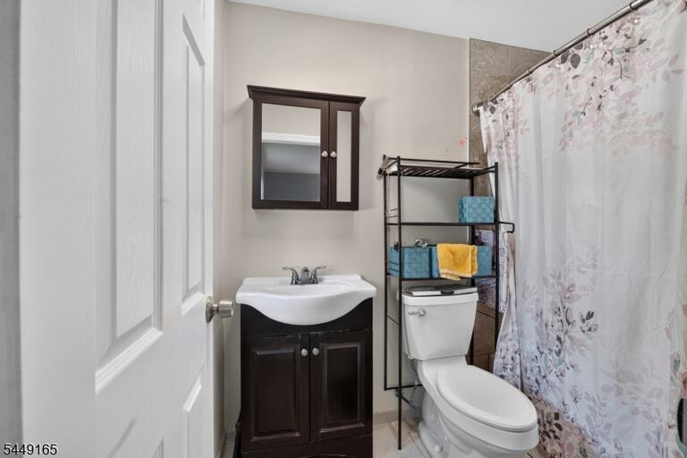Property listing MLS 4042906 photo 15