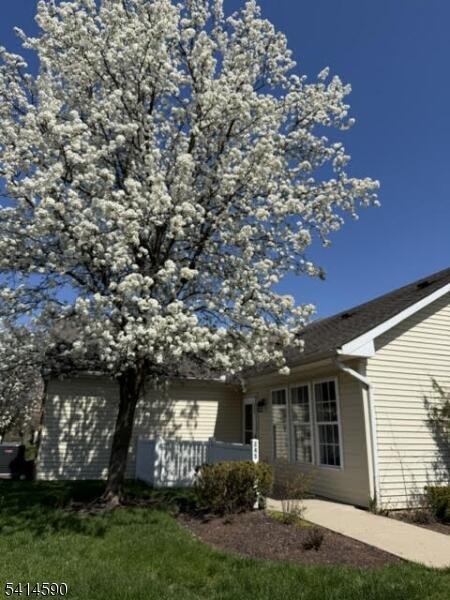 Property listing MLS 4043243 photo 1