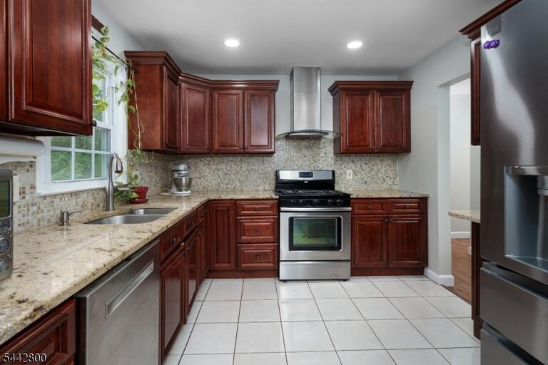 Property listing MLS 4043277 photo 12