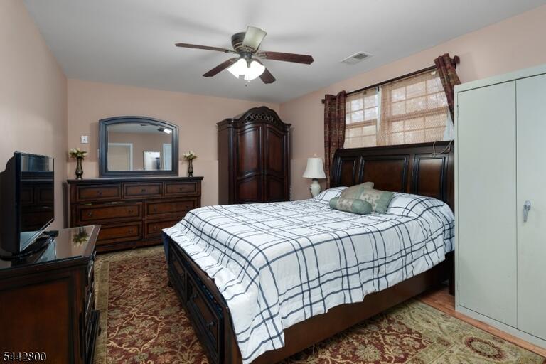 Property listing MLS 4043277 photo 21