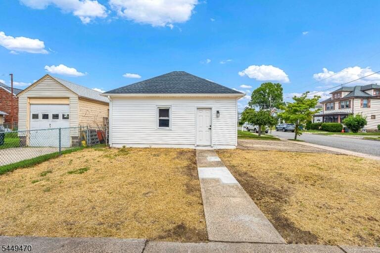 Property listing MLS 4043387 photo 37